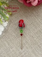 Фото Hobby Bee Голка-пін Червона троянда