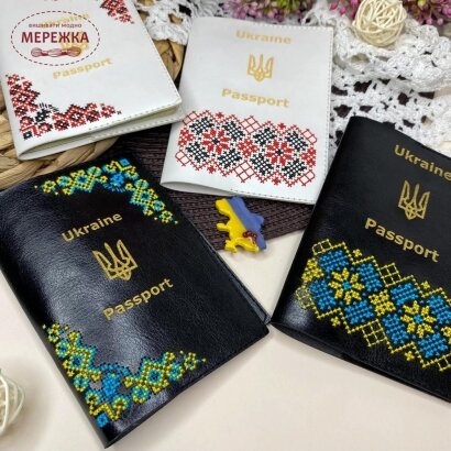Фото Набір для вишивання хрестиком Сузір'я Єдинорога Обкладинка на паспорт 1025